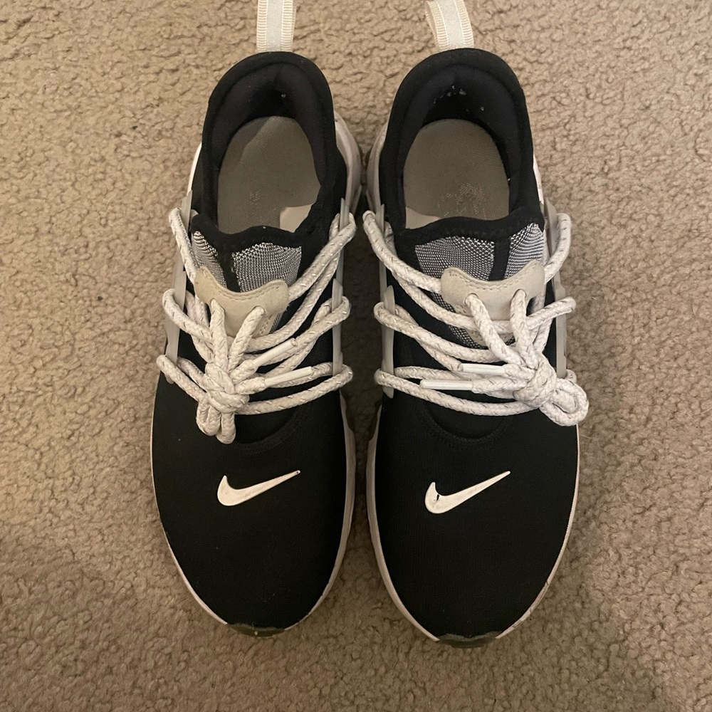 Nike Kids Black Sneakers